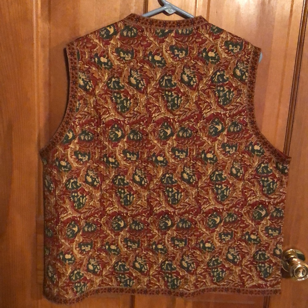 Sam Hilu’s Collection Reversible Vest - Picture 2 of 7